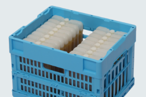 低温物流に欠かせない蓄冷剤をすばやく凍結。