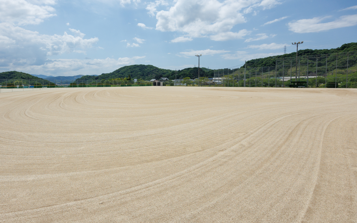 島根工場：グラウンド